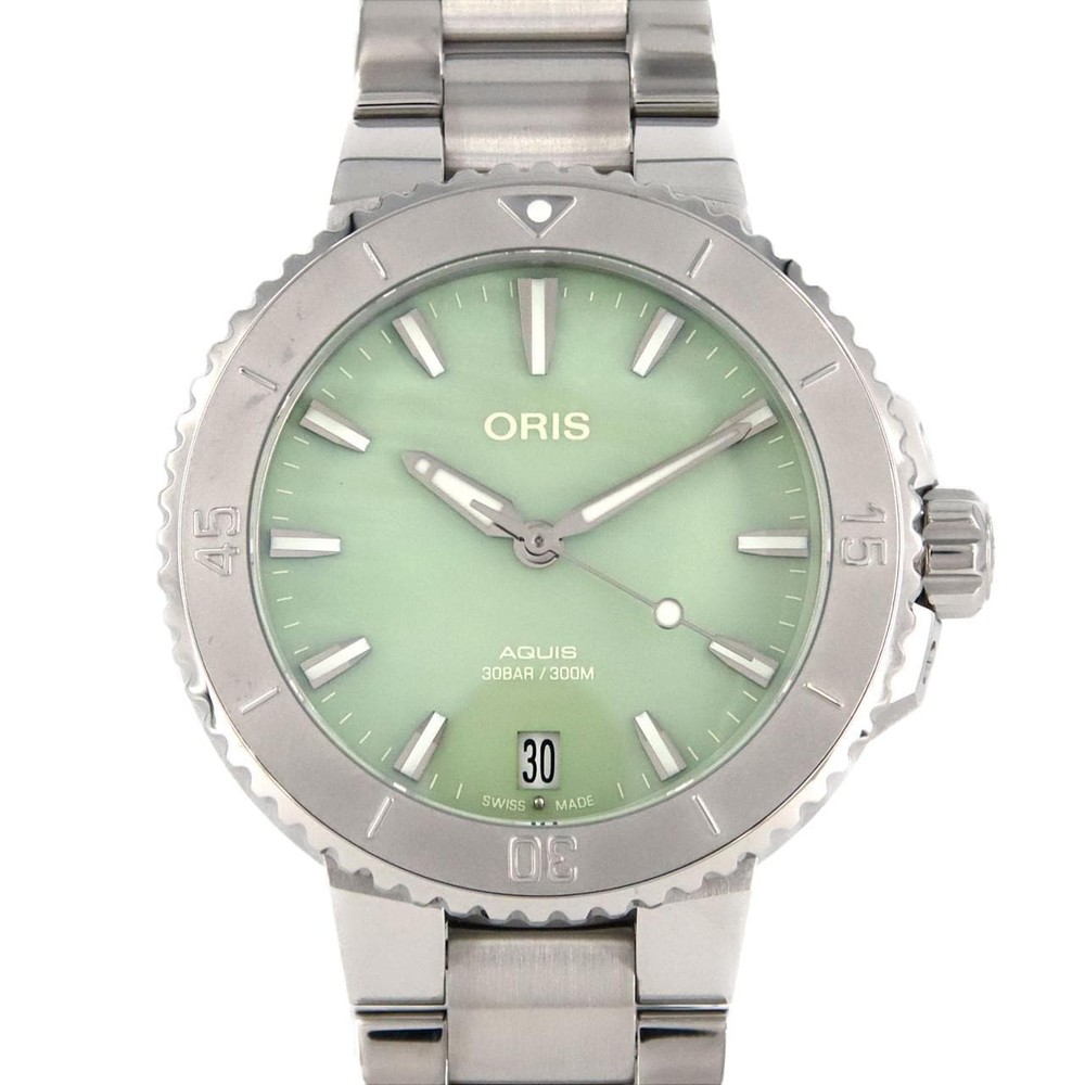 Oris Aquis Date 01 733 7770 4157 Stainless Steel Automatic Dive Watch