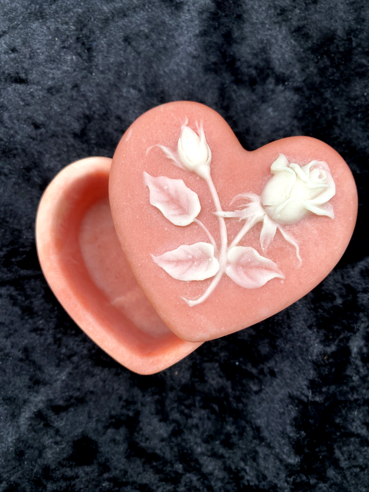 Vintage Heart-Shaped Soapstone Trinket Box with Pink Finish and Embossed Cream Roses