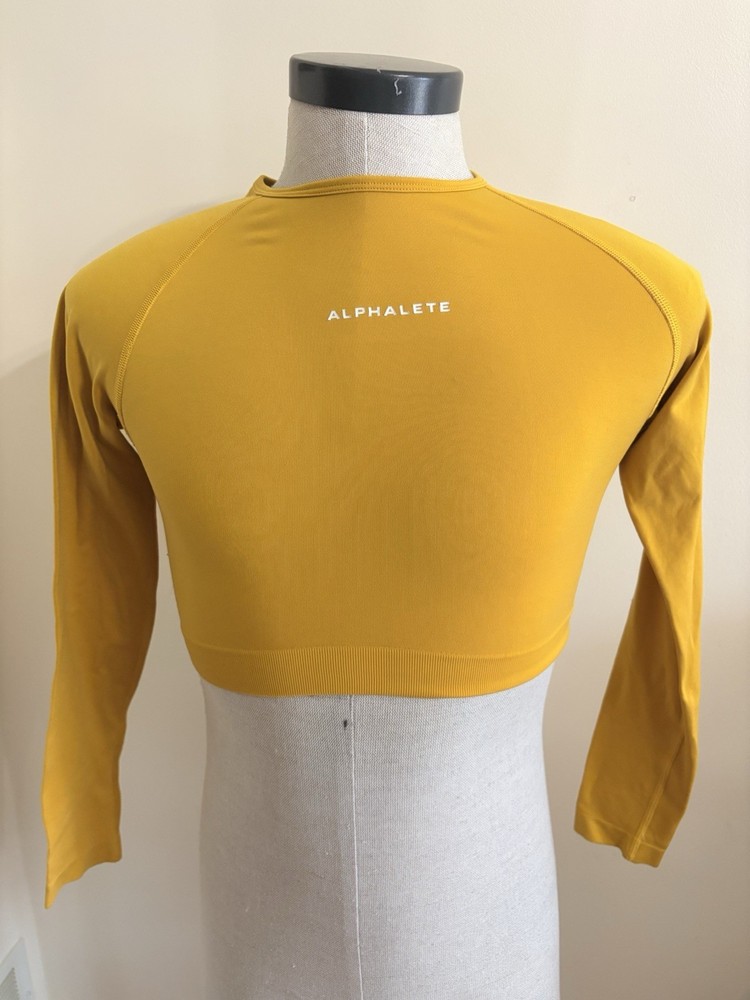 Alphalete Women's Yellow Cropped Athletic Long Sleeve Top Crew Neck Size M