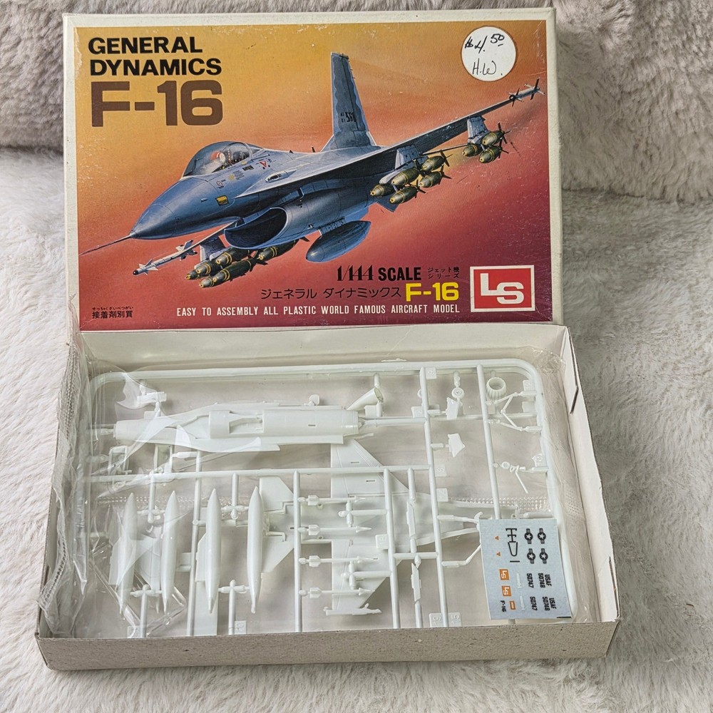 LS General Dynamics F-16 Fighter Jet 1/144 Scale Plastic Model Kit New Sealed