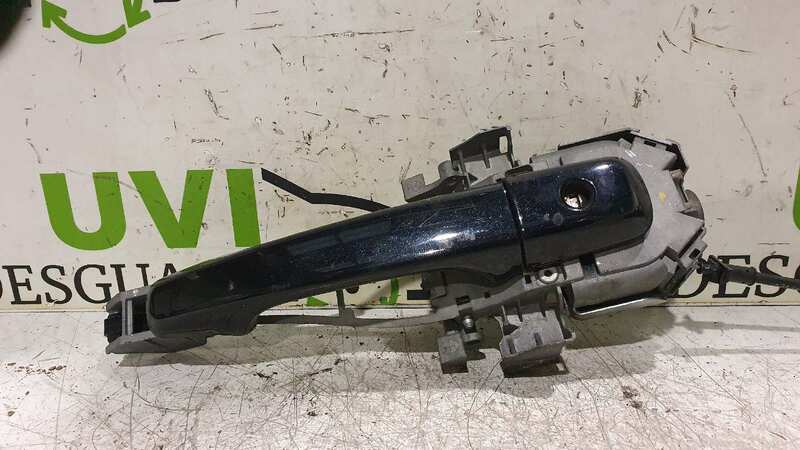 Volvo S40 Berlina 1.6 Momentum 2003 Front Left Outer Door Handle
