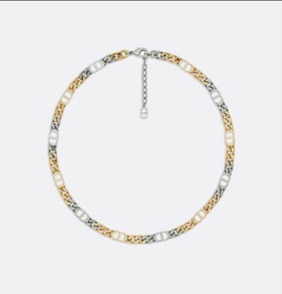 Christian Dior Gold Link Chain Necklace with Lobster Clasp