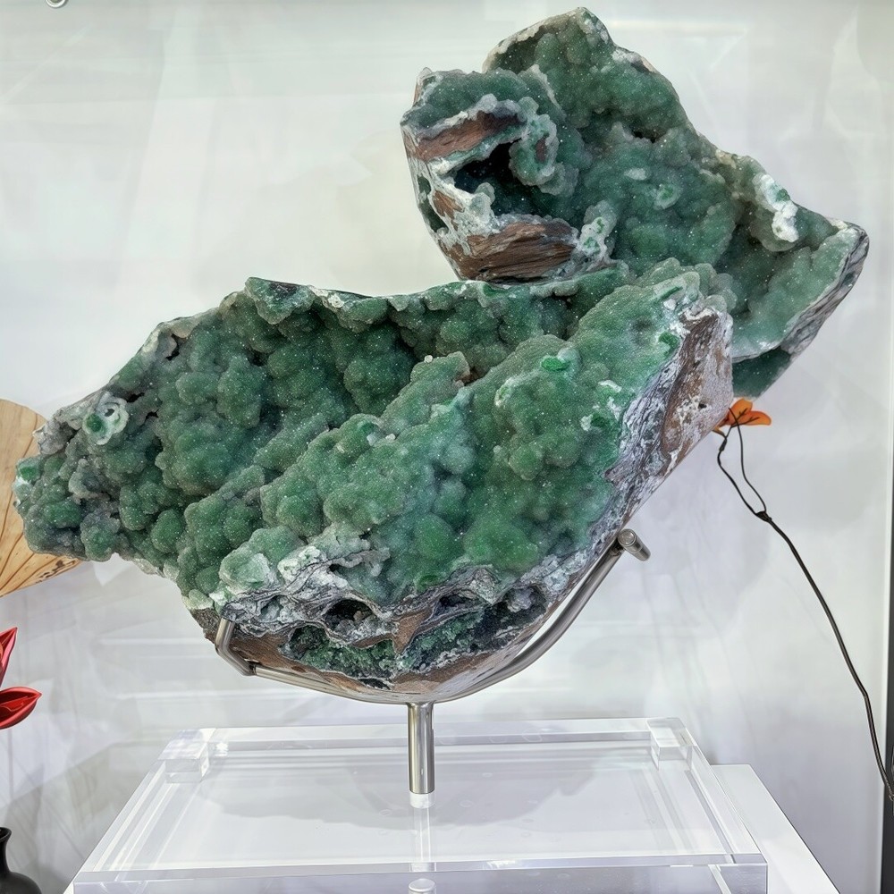 44LB Rare Natural Sugar Fluorite Mineral Specimen with Large Quartz Crystal Stand