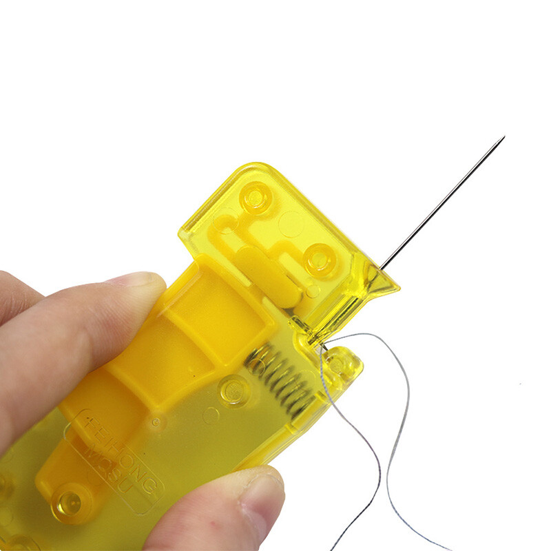 Manual Needle Threader for Sewing – Automatic DIY Convenient Tool for Elderly Crafters