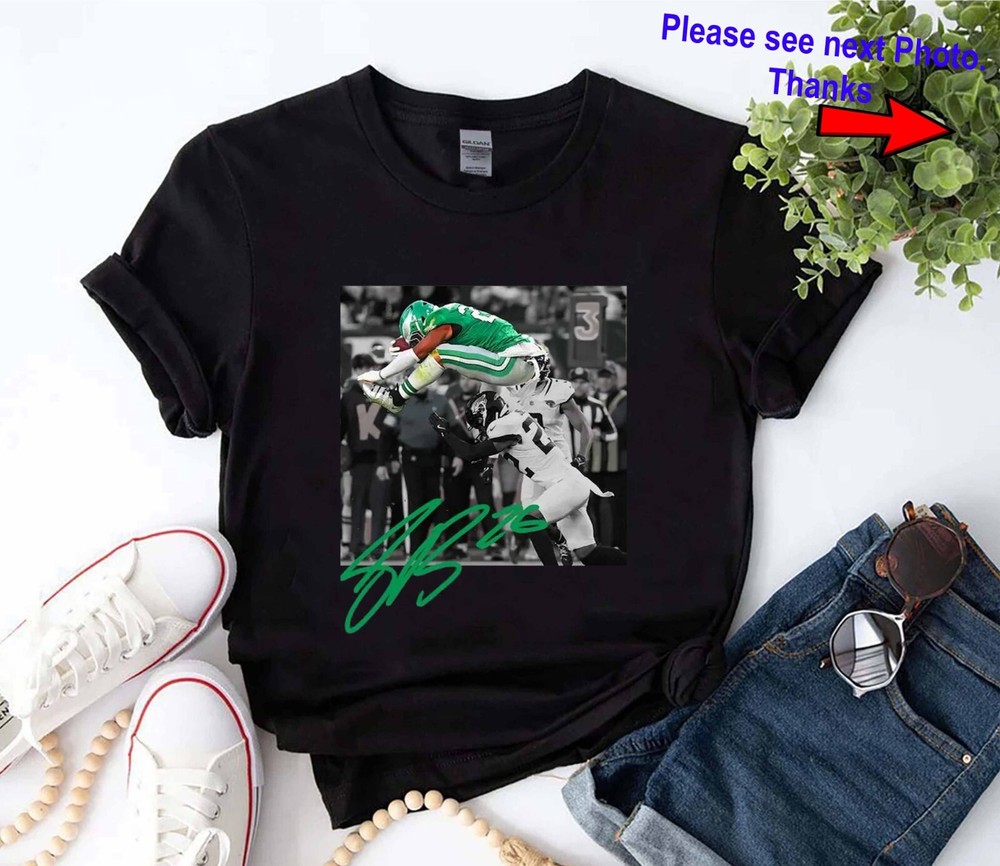 Saquon Barkley Backwards Hurdle Football Fan Shirt