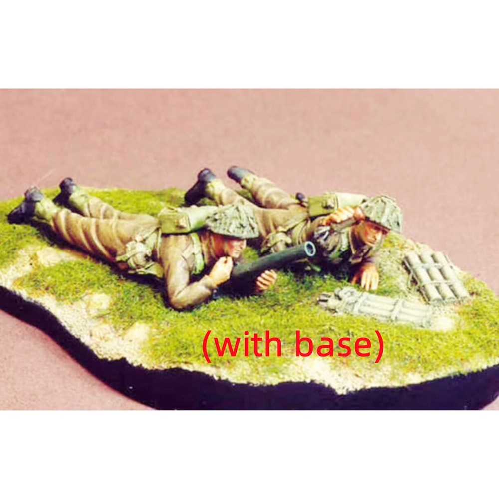 1/35 Scale WWII British Artillery Resin Model Kit Featuring 2 Unassembled and Unpainted Soldier Figures for Historical Military Dioramas