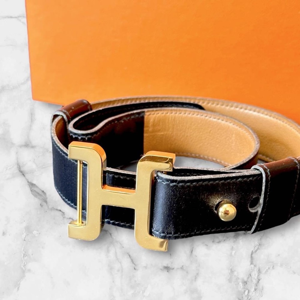 HERMES H Buckle Belt in Black Leather with Gold Hardware - Excellent Condition
