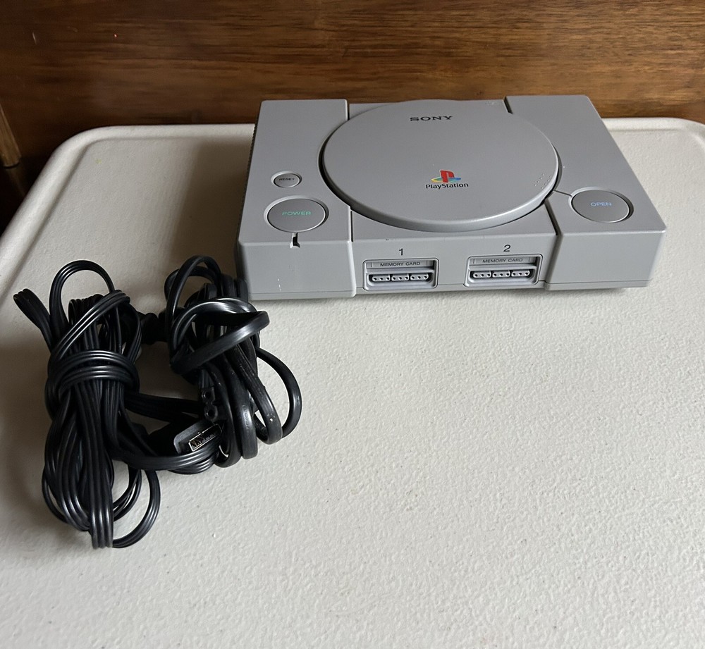 Sony PS1 SCPH-9001 Console with Power and A/V Cables Functioning