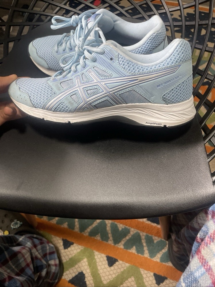 Used ASICS Size 8 Women’s