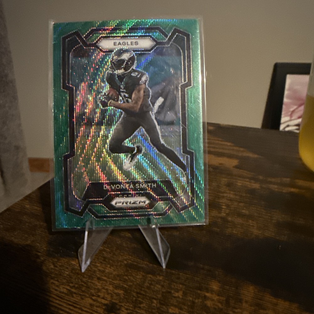 2023 Panini Prizm DeVONTA Smith Green Wave #240  Eagles