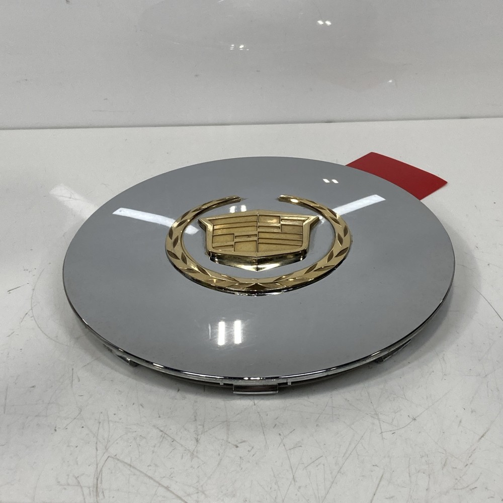 2002-2006 CADILLAC ESCALADE OEM WHEEL CENTER CAP CHROME GOLD EMBLEM 9594877