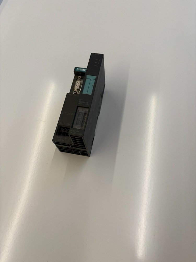 Siemens ET 200S DP Interface Module IM151-1 Standard MINT CONDITION