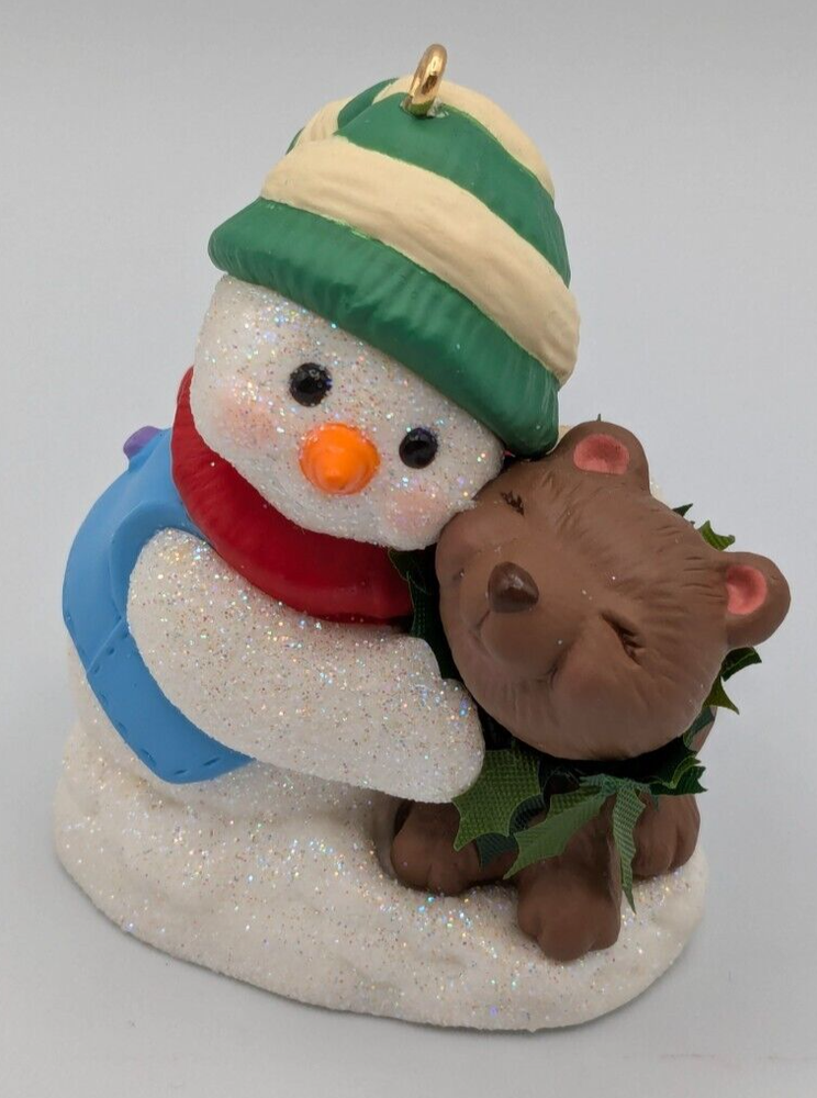 Hallmark Keepsake Snow Buddies 2002, 5th in the Series, Christmas Ornament