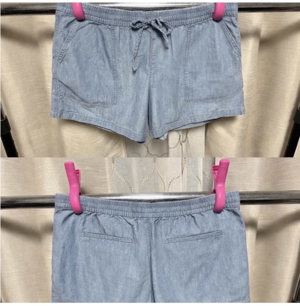 J.CREW Women's Light Blue Chambray Drawstring Shorts M Relaxed Fit Pockets