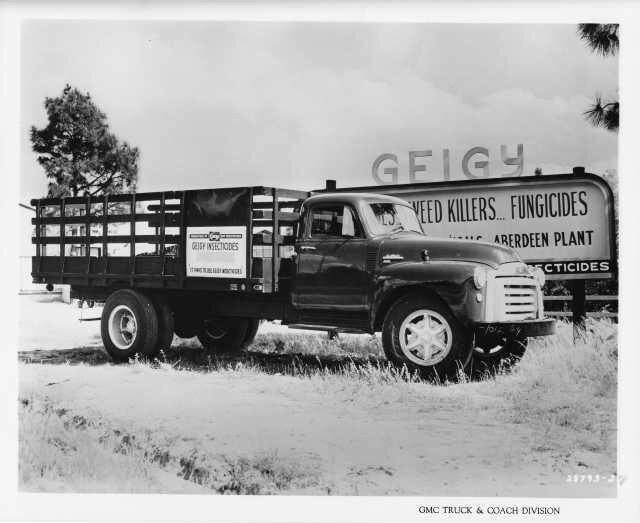 1953 GMC 400 Truck Press Photo 0145 - Geigy Insecticides