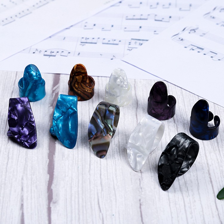 200 Pcs Guitar Thumb Finger Pick and Index Finger Pick Random Color i-f99