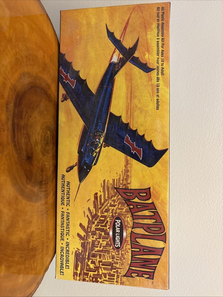 Polar Lights 6905 Batman Batplane Plastic Model Kit