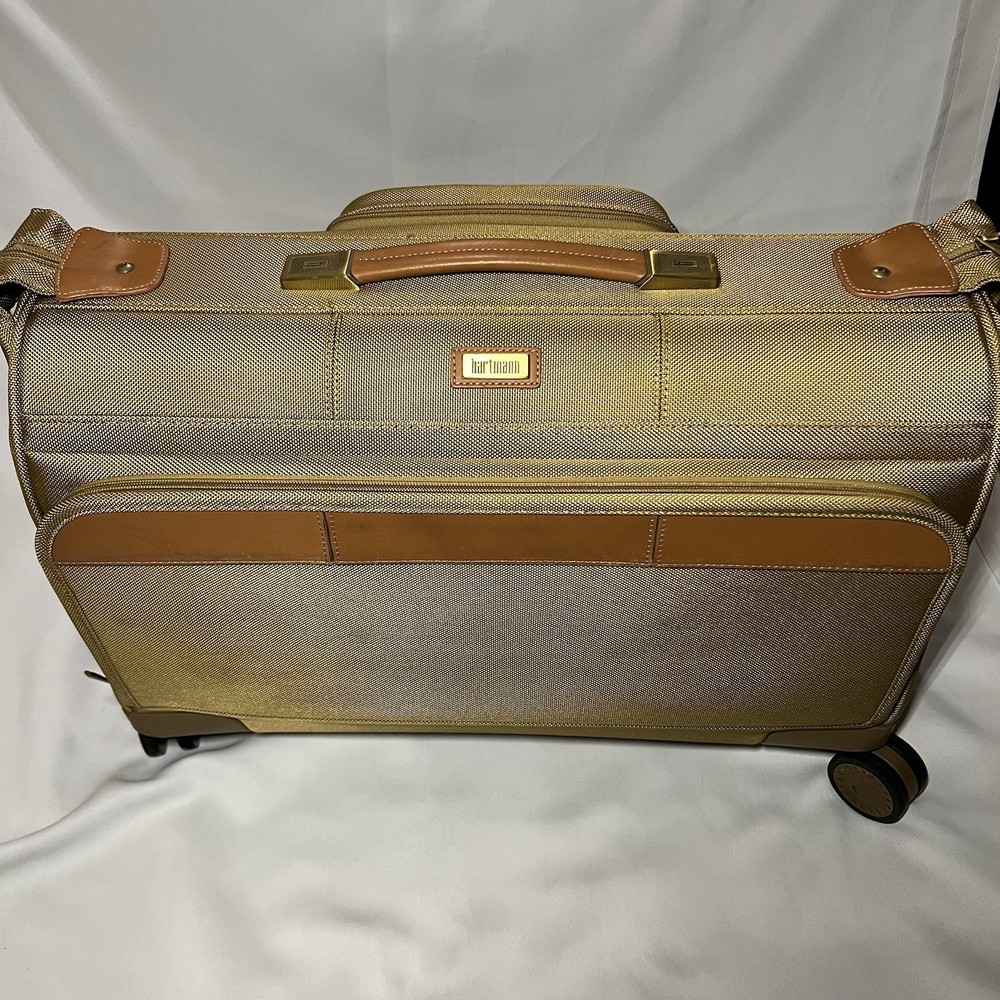 Hartmann Ratio Classic Deluxe Carry-On Spinner Garment Bag Khaki Nylon Leather