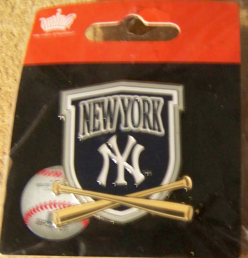 2024 NY logo New York Yankees lapel pin shield & x-bats MLB c46304