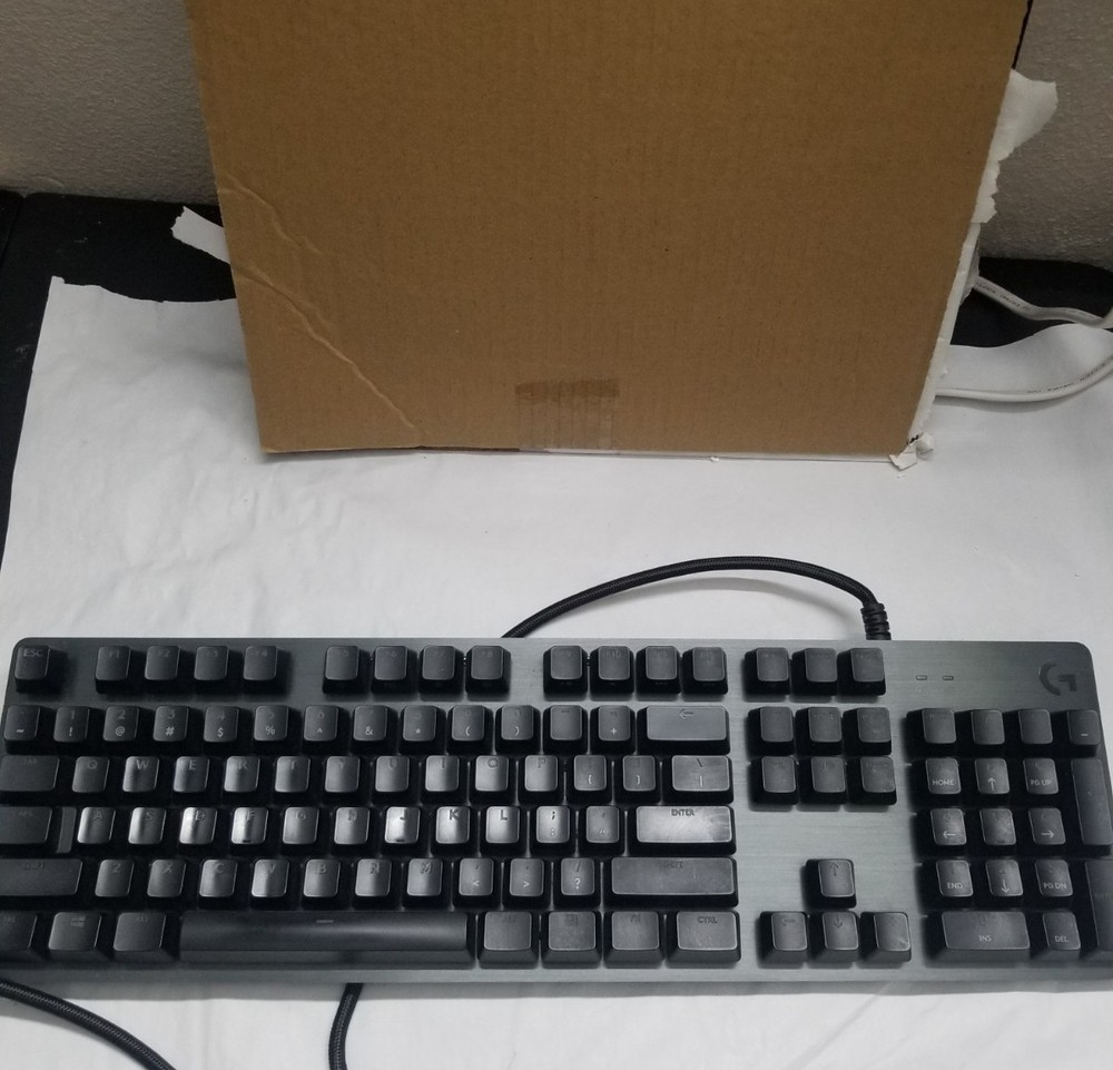 Logitech G513 Carbon Wired Gaming RGB Keyboard - Black Preowned Tested. Asmr