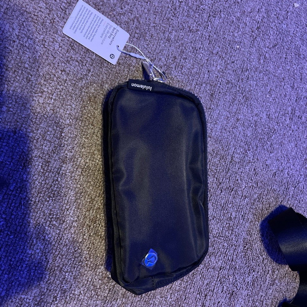 Lululemon Waist Belt Bag For Travel. Black With Tags And Unused Condition