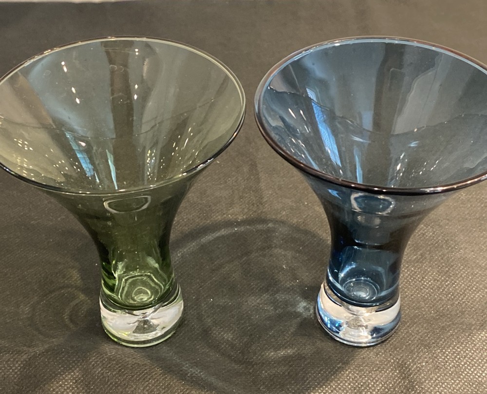 Bubble Infused 2-Pack Small Martini and Liqueur Glasses