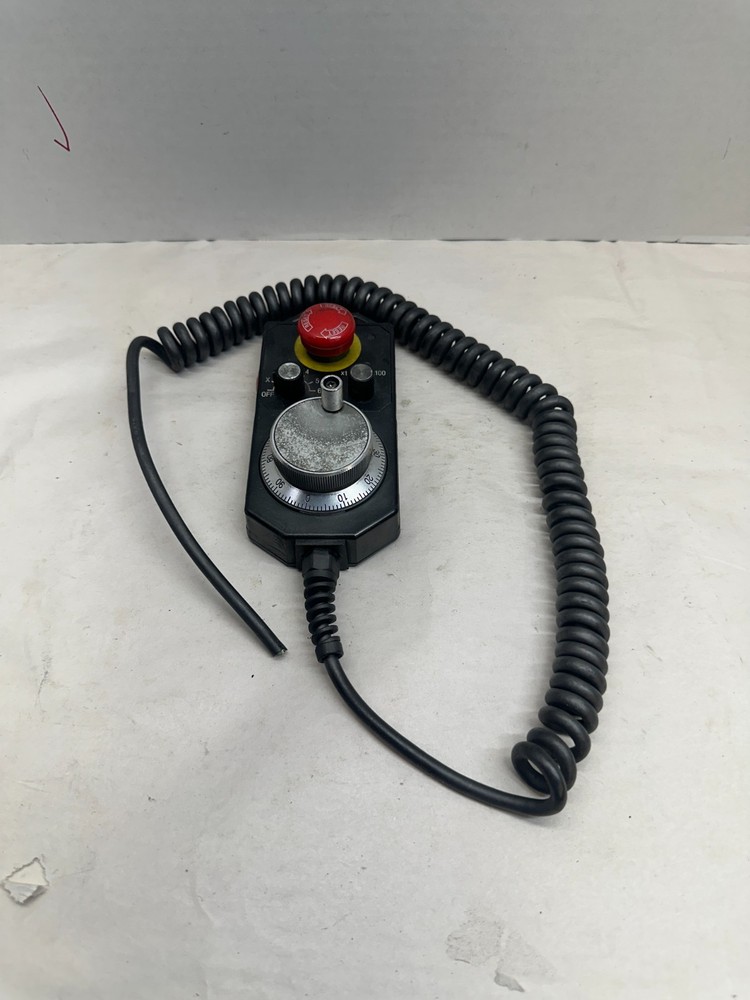 SUMTAK CORP LGB-601-100CE Pendant Controller - Used - OPTCODER