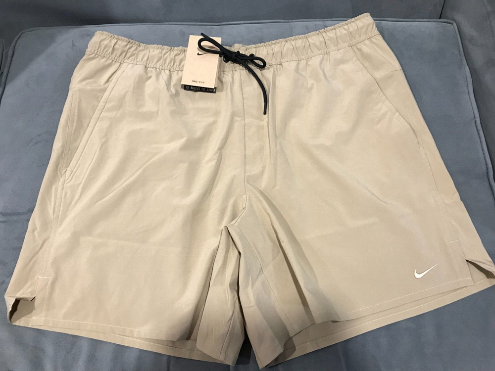 Nike Unlimited Dri-Fit Men's Size 2XL Khaki 7