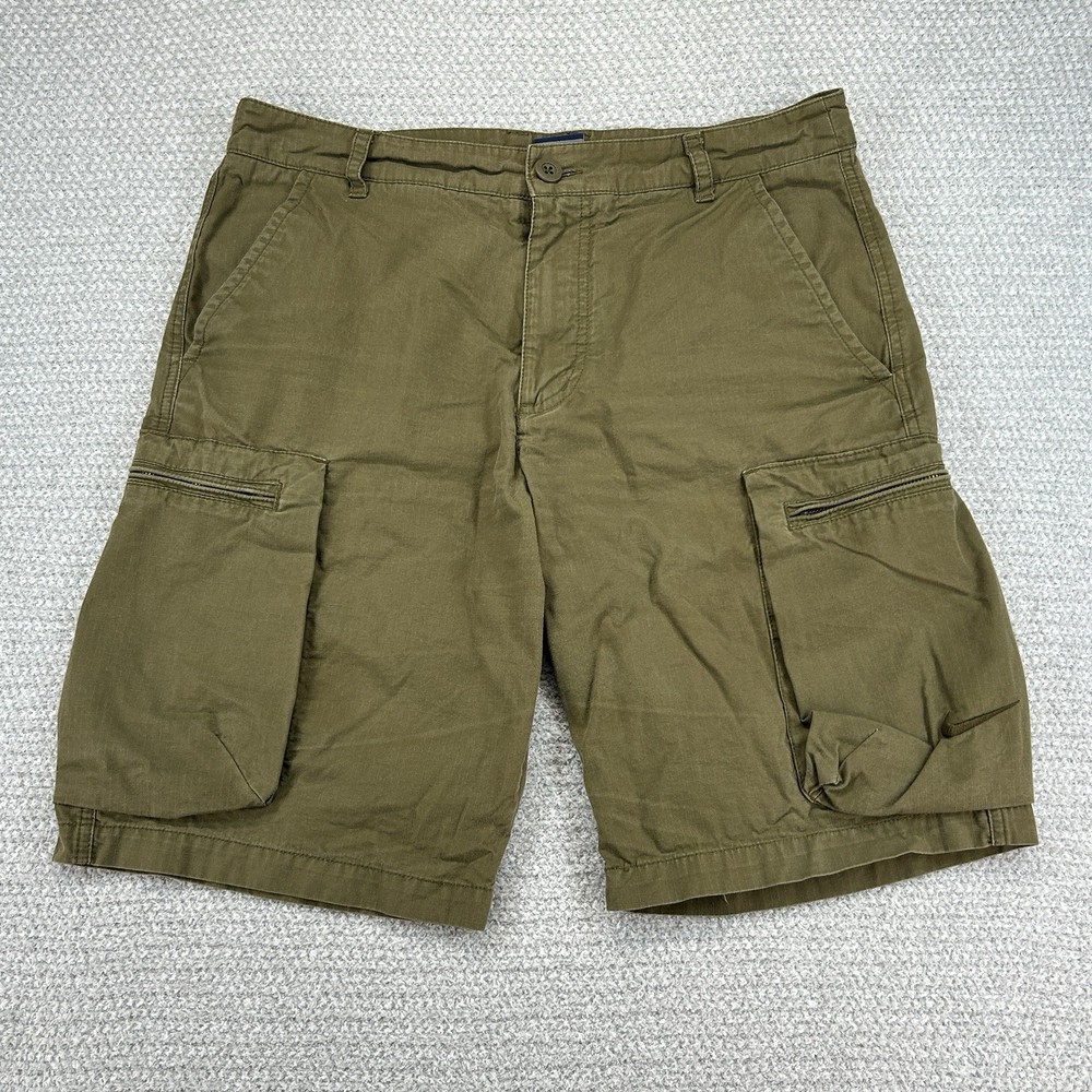 Nike Shorts Mens 32 Actual 33 Green 9” Cargo Woven Ripstop Outdoor Skate Baggy