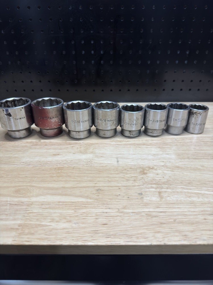 8 Pc Vintage 3/4” Drive Socket Set, 12 Point, SAE, Made In Taiwan