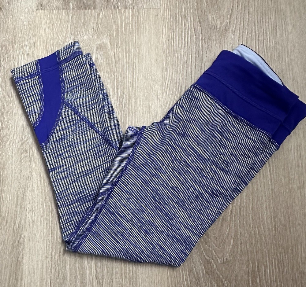 Lululemon|Inspire Crop|Purple/White Stripe|SZ 4