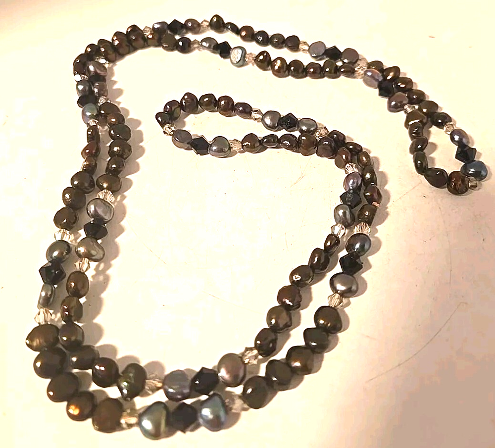 Iridescent Blue Gray Freshwater Pearl Crystal Beaded Necklace 34 Inches
