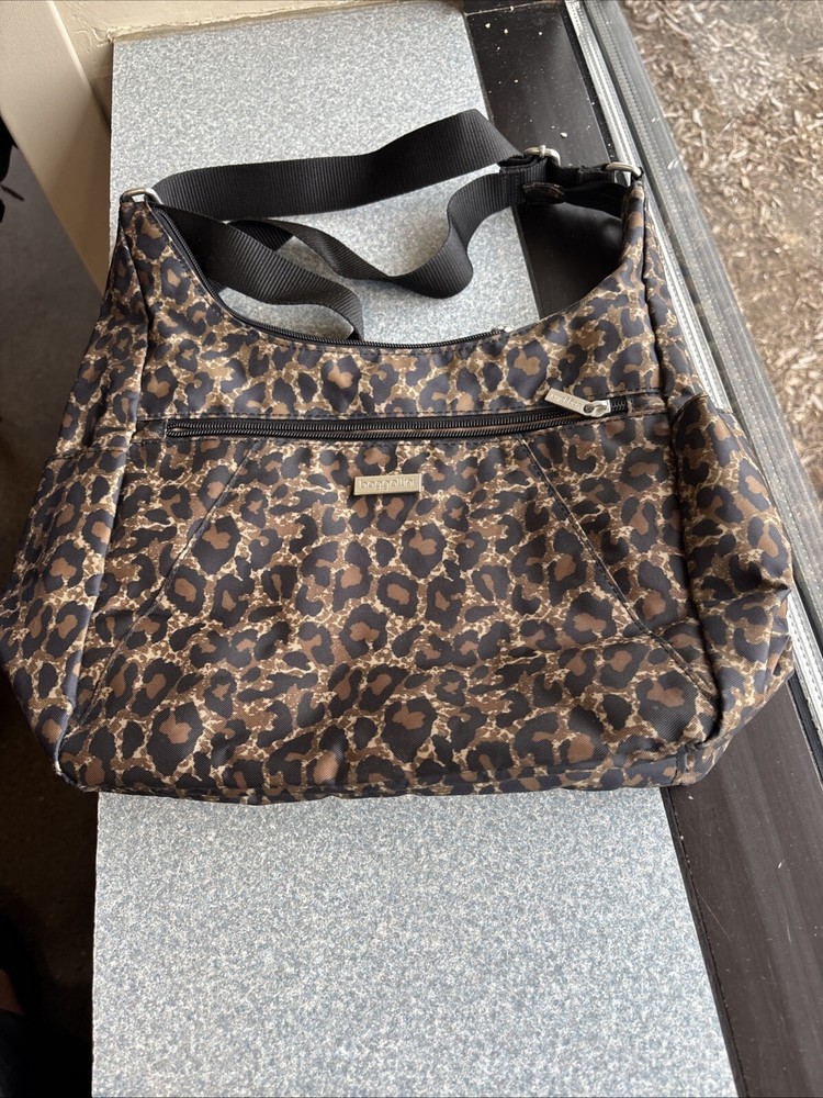 Baggalini Creetah  Organizer Cross Body Bag