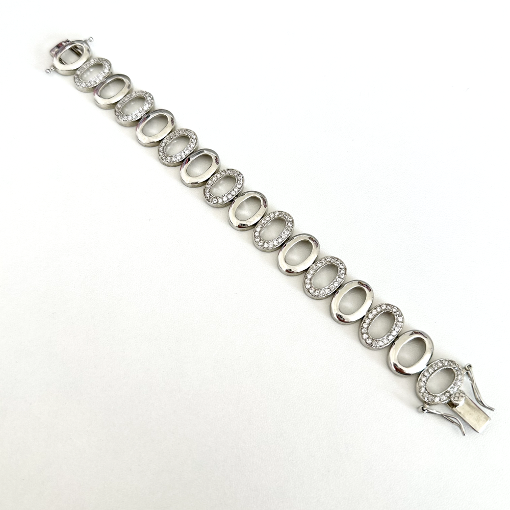 Lia Sophia Mesmerize Silver Rhinestone Oval Bracelet 7 Inch
