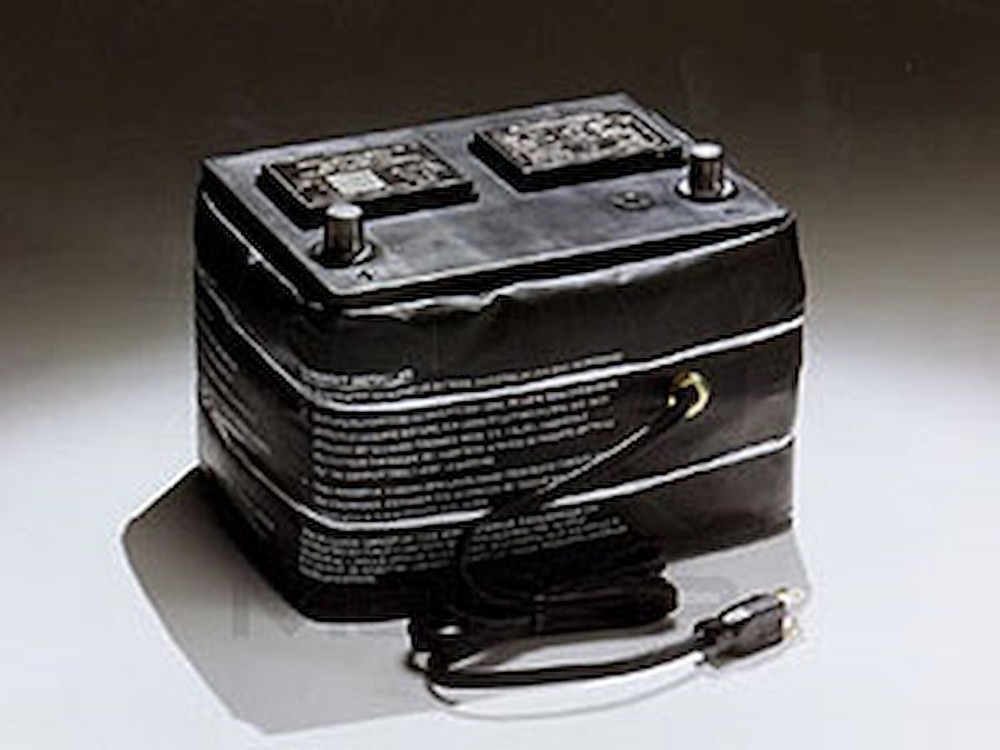 Mopar Accessories 82300778 80-Watt Battery Blanket 2007-13 Chrysler 2005-13 Dodg