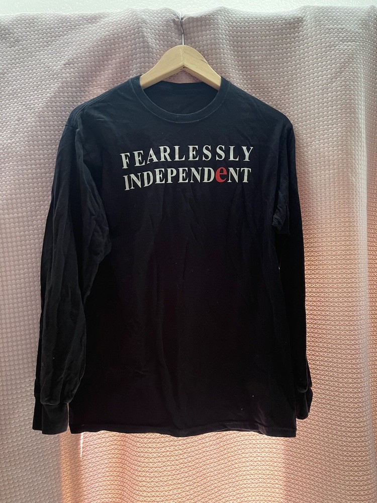 New Balance Fearlessly Independent Long-sleeved Medium Black Mens Shirt