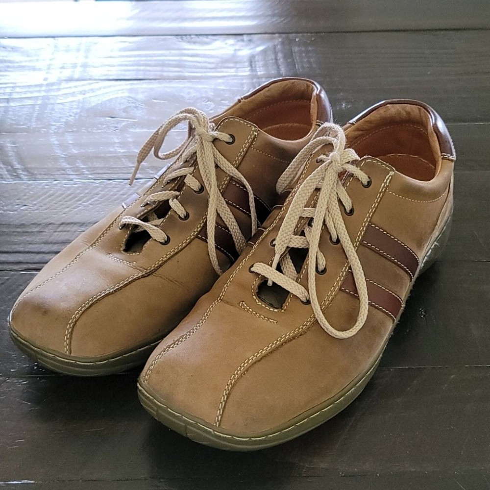 SKECHERS Shoes Y2K Leather Suede 90s Retro Casual Lace Up Tie Size 11 Tan Brown