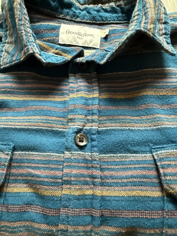 Goodfellow Mens Midweight Blue Rust White Stripe Flannel Shirt with Button Pockets