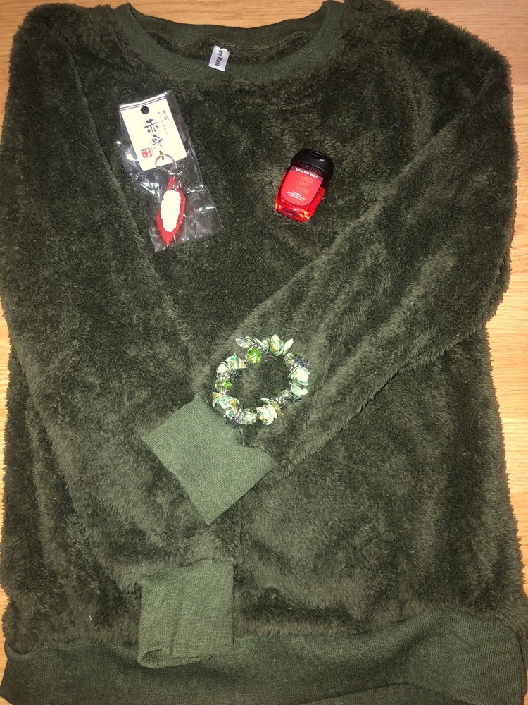 VALENTINES DAY GIFT BAG FOR HER-image