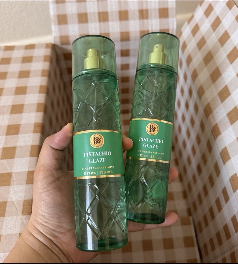Bath & Body Works Pistachio Glaze Body Mist & Lotion Set New-image