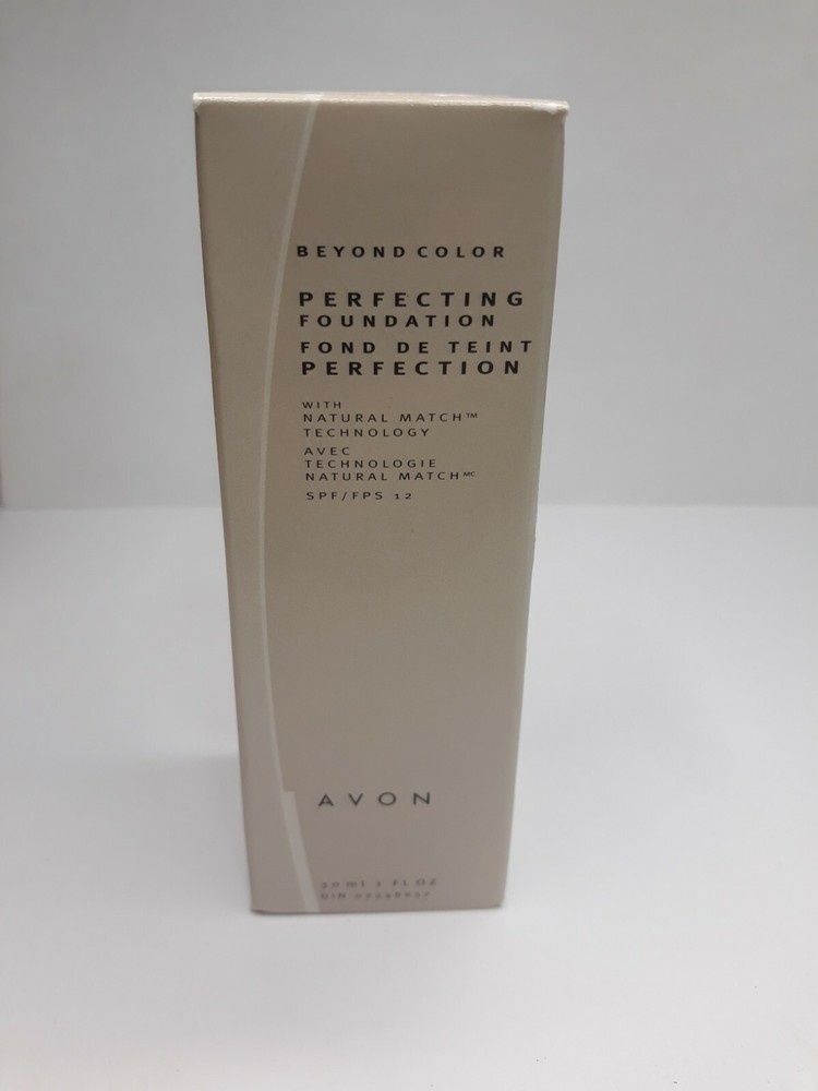 Avon Beyond Color Perfecting Foundation 1 Oz in Natural Cream AV-03 2003 New