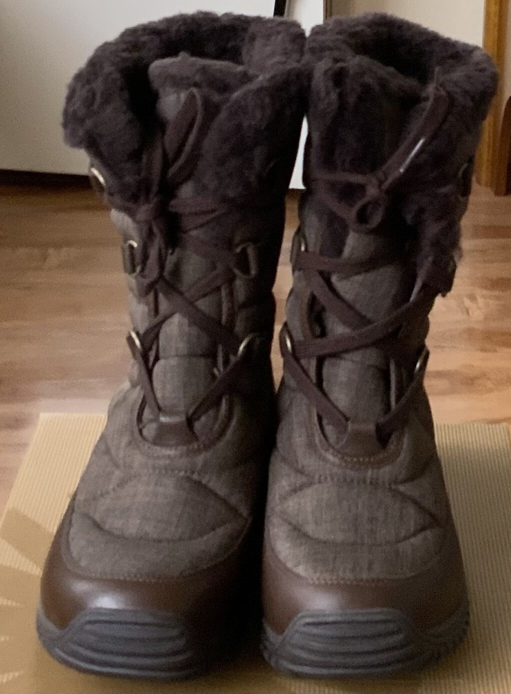 UGG Lorien Winter Boots for Women Size 7 On Sale $69