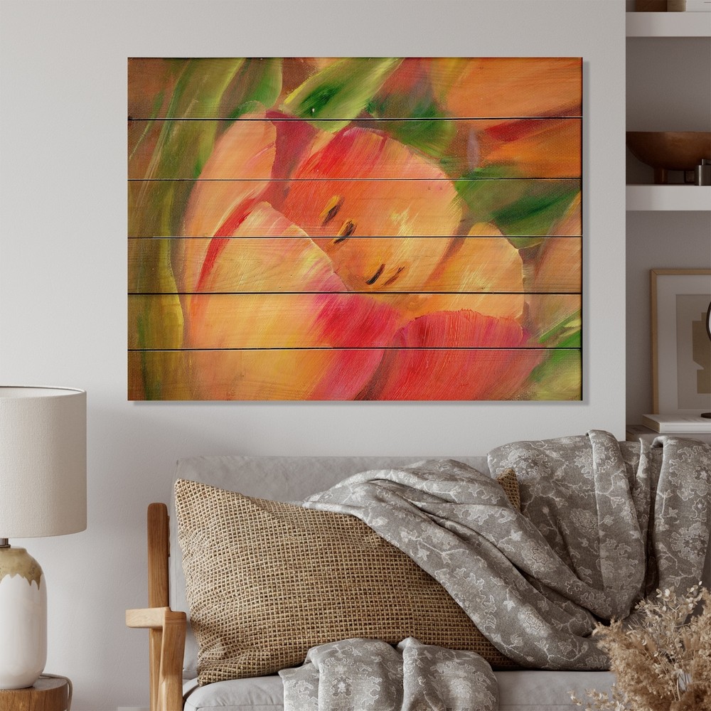 Designart 'Vintage Red Tulips' Traditional Wood Wall Art