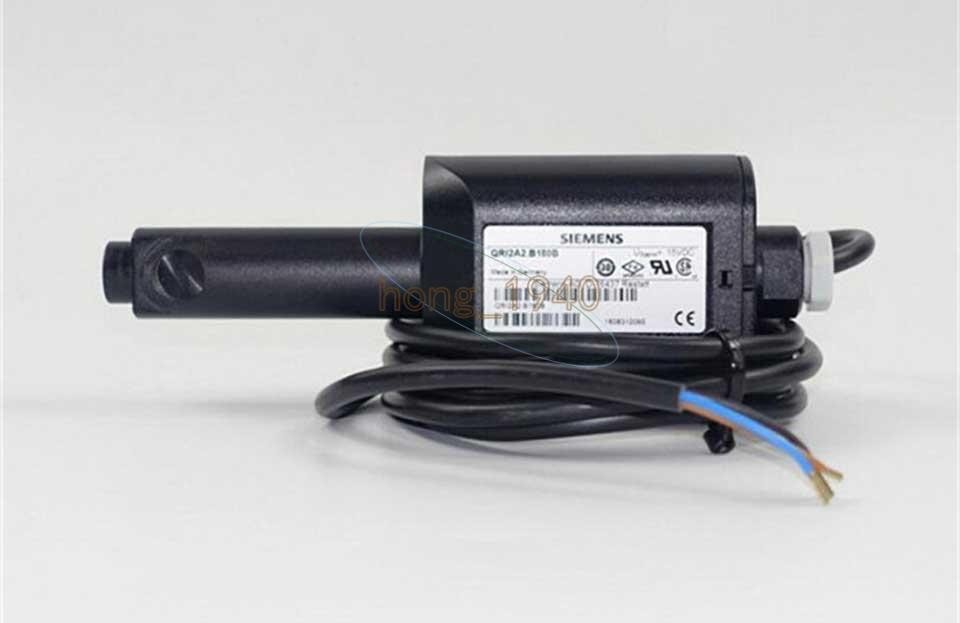 1PCS New Siemens QRI2A2.B180B1 Burner Infrared Flame Detector Flame Sensor