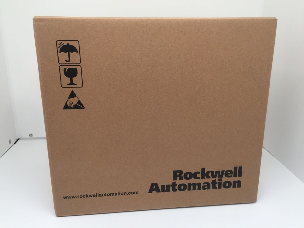 AB 6181P-15A2MW71AC Integrated Display Industrial Computer 6181P15A2MW71AC