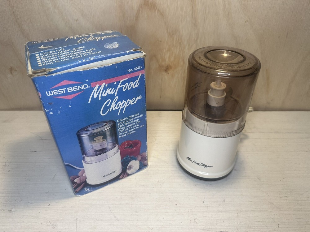 Vintage West Bend Mini Food Processor Chopper 6503 Minces Purees Easy to Clean