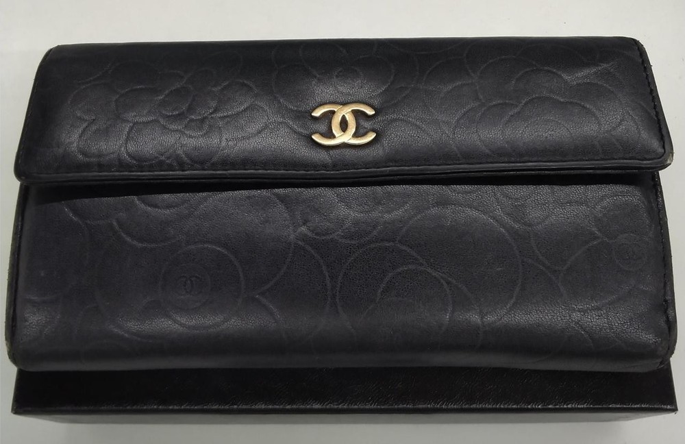 Chanel Camellia Long Wallet in Timeless Quilted Leather