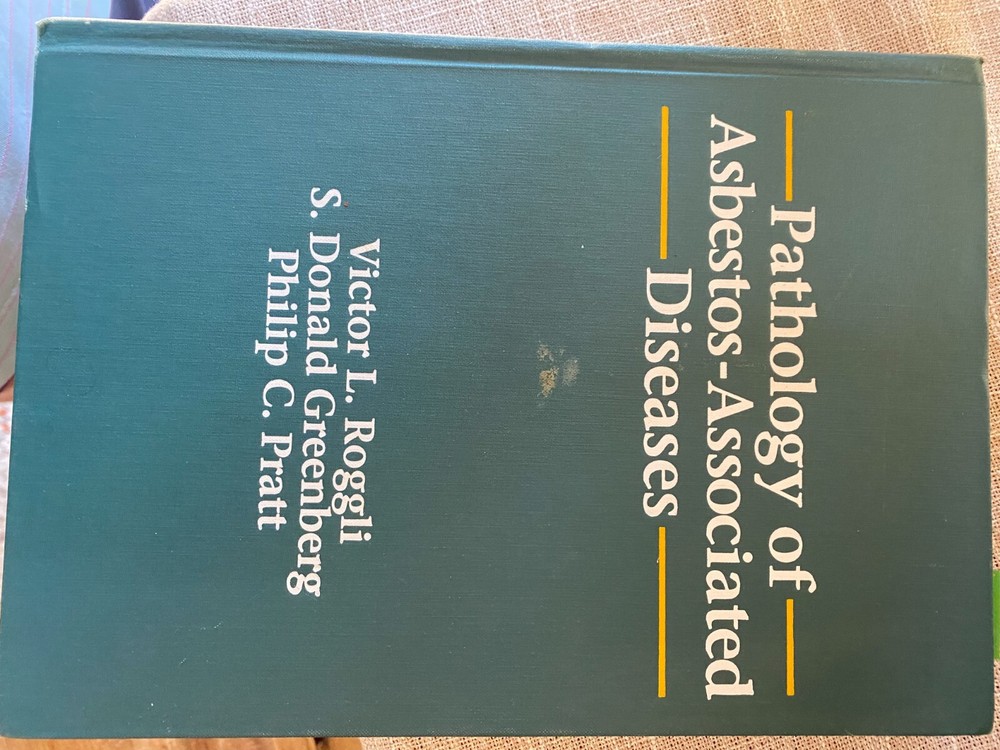 Pathology of Asbestos-Related Diseases Roggli 1st Edition
