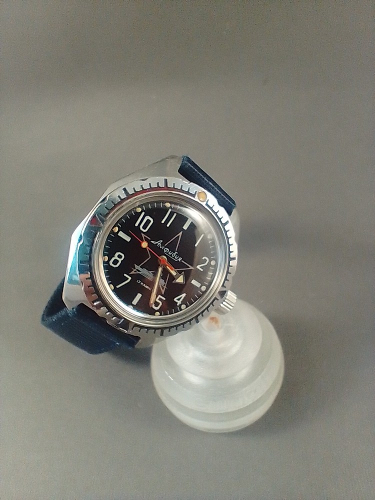 Vostok Amphibian mechanical cal. 2409 vintage Soviet Era mens watch SERVICED