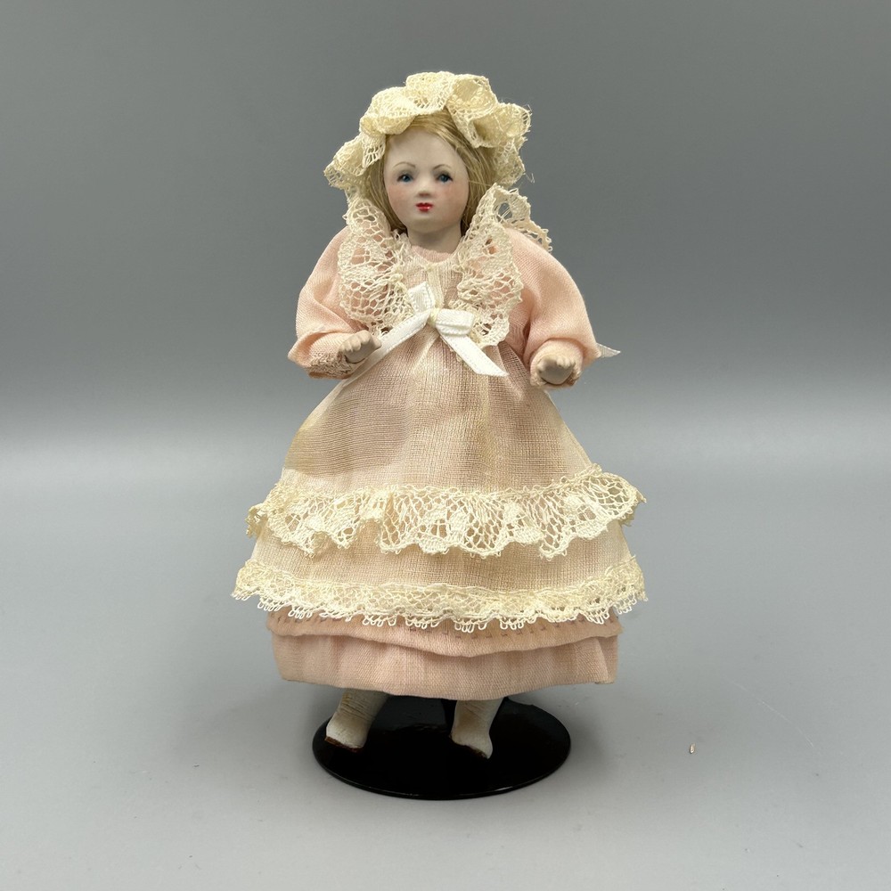 1:12 Vintage Artisan Porcelain Young Girl Doll for Dollhouses